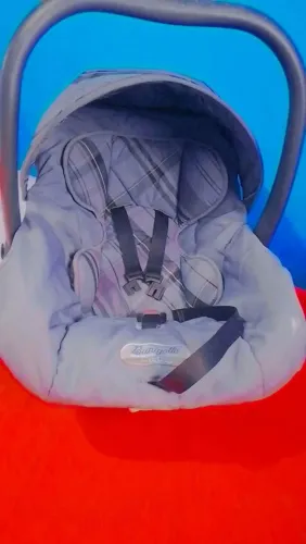 Bebê conforto