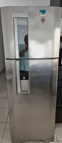 Geladeira inox eletrolux