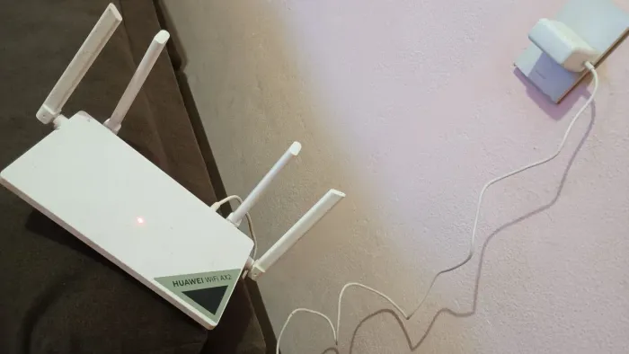 Roteador Huawei Wi-fi AX2 Semi Novo
