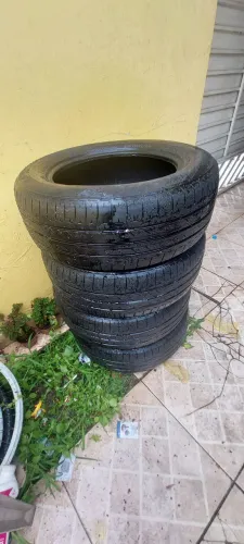 Jogo de pneus aro 16