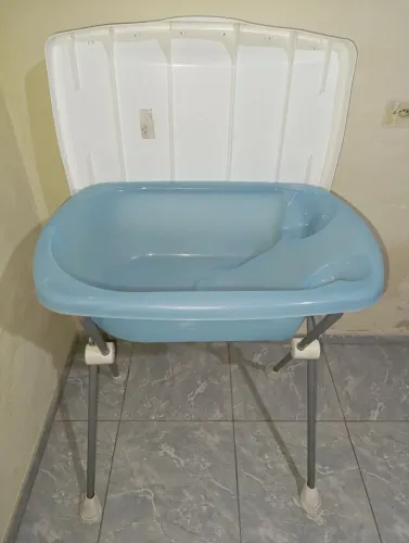 Vendo banheira de bebê Borigoto ...