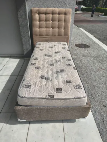 cama box solteiro base colchão e cabeceira (entrego com taxa)