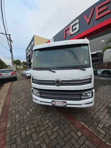 Volkswagen Delivery Express Turbo Diesel (e6) 2023