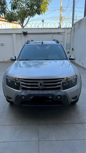 Renault Duster Dynamique 2.0 Hi-flex 16V Aut. 2013