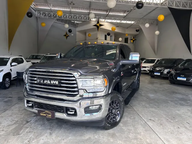 Ram 3500 Limited Longhorn 6.7 TB CD Diesel 2023