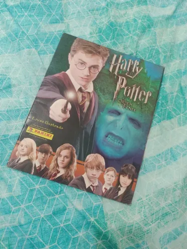 Álbum de Figurinha Harry Potter e a Ordem da Fênix (INCOMPLETO)