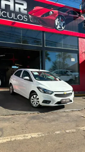 Chevrolet Onix Hatch LT 1.0 8V Flex Mec. 4P 2018