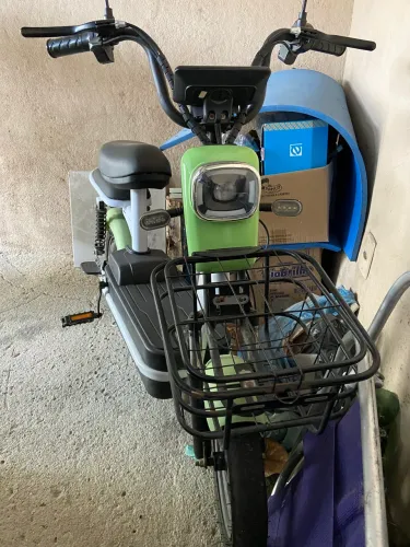 Vendo moto elétrica