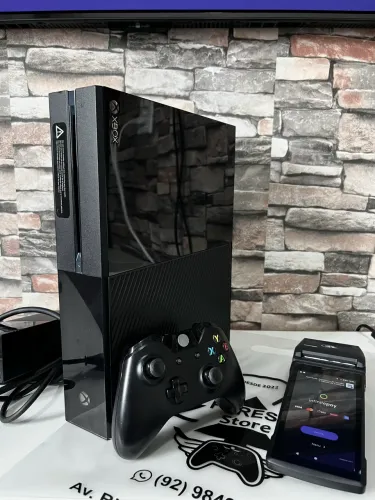 xbox one completo semi-novo