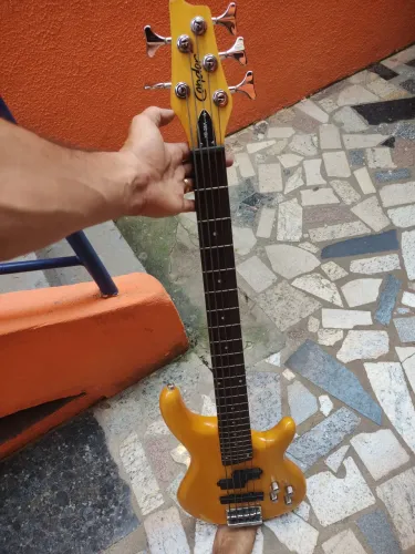 Baixo Condor 5 Cordas + Violão Elétrico Memphis