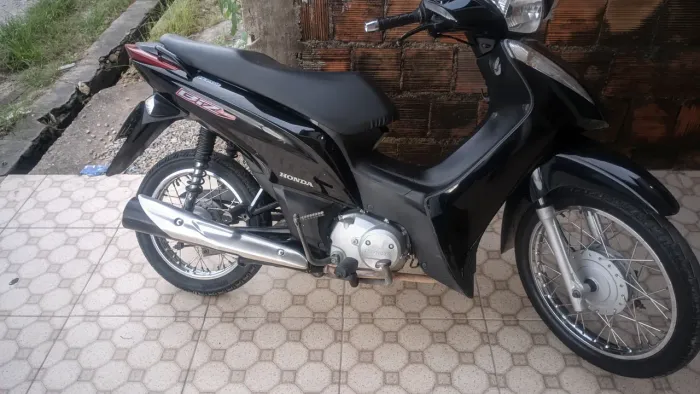Honda biz 125 es.