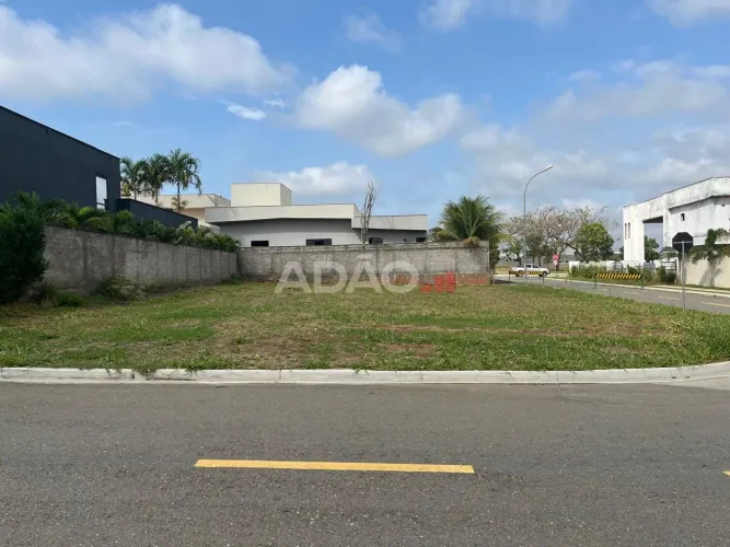 TERRENO DE ESQUINA PORTAL DO SOL GREEN GOIÂNIA Lote à Venda, 497.53 por R$ 950000.00 no se