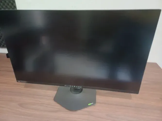 Monitor Alienware 27 Dual Mode / 4k 180hz / Full Hd 360hz