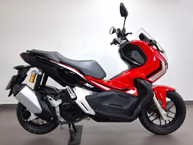 HONDA ADV 150