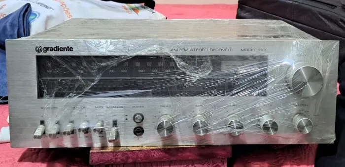 RECEIVER GRADIENTE 1300