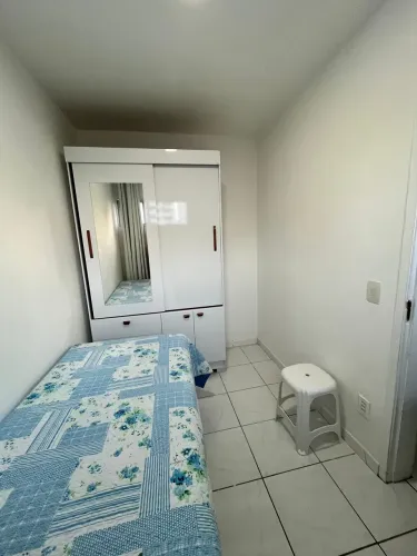 Alugo quarto boa viagem