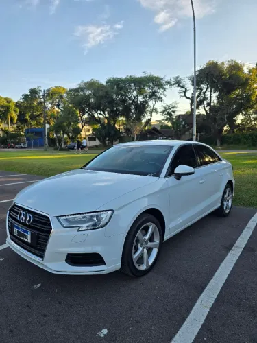 Audi A3 Sedan 1.4 TFSI Flex Tiptronic 4P 2017
