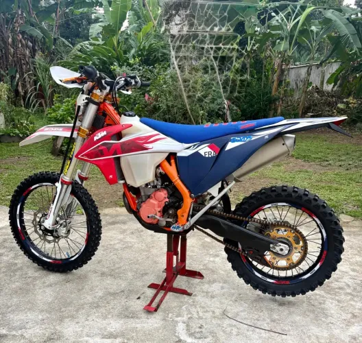KTM 350 Six Days