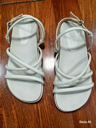 Sandália 37