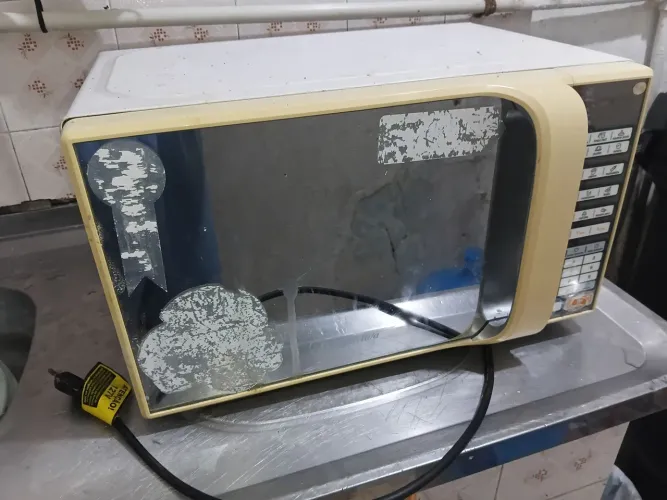 VENDO MICRO-ONDAS USADO LER ANUNCIO