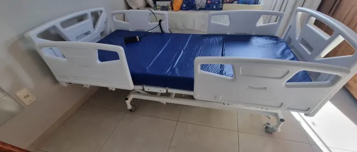 Cama hospitalar elétrica
