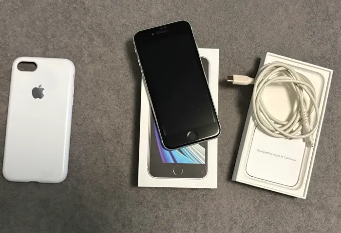 IPhone SE Branco 64Gb