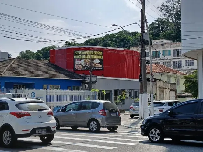 Vendo loja. Facilito pagamento. Ótima visibilidade, Perto 3 hospitais Centro Niterói