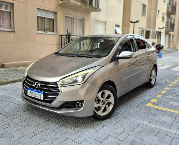 Hyundai HB20S Premium 1.6 Flex 16V Aut. 4P 2017