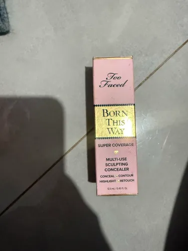 corretivo too faced