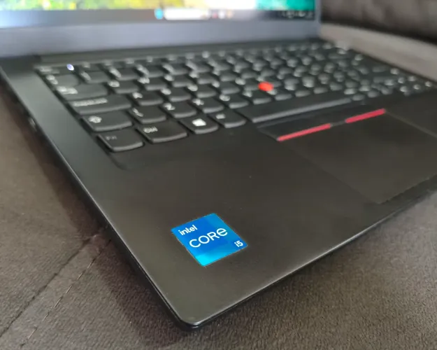 Notebook Lenovo Core i5 512GB/16GB