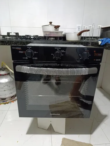 Forno Elétrico de Embutir Continental - 80L