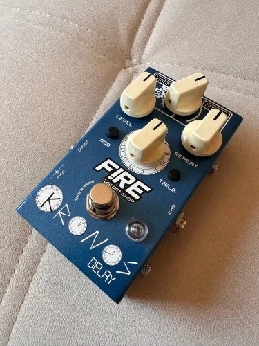 Pedal Delay Kronos Fire Custom Shop 940ms