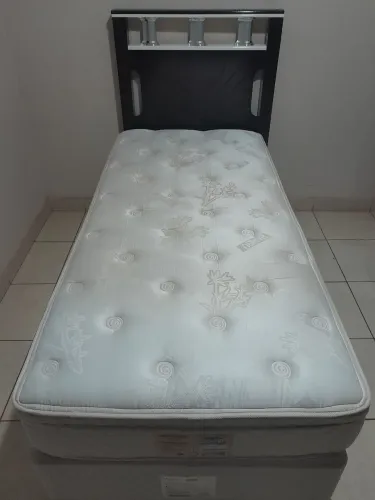 Cama
