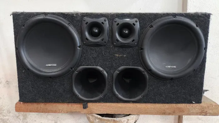 Caixa selada sub audiophonic