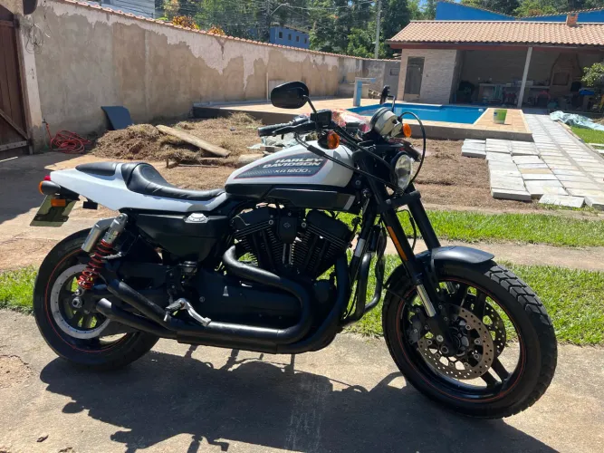 HARLEY DAVIDSON XR 1200X 2011