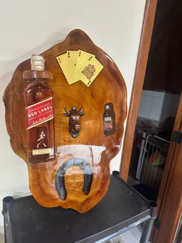 Decoração Rústica e Premium em Madeira e Resina - Abridor Magnético, Suporte para Bebida