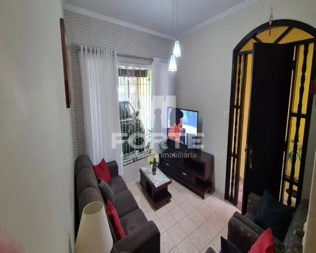 Casa a venda na Vila Oliveira em Mogi das Cruzes