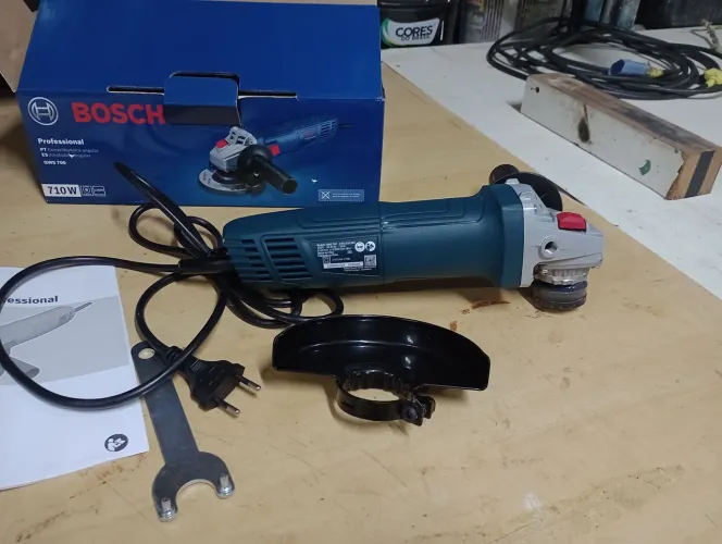 Lixadeira Bosch original novo zero imperdível