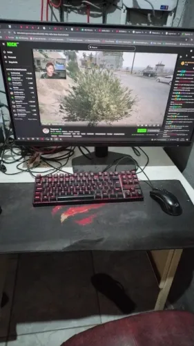 computador e monitor 