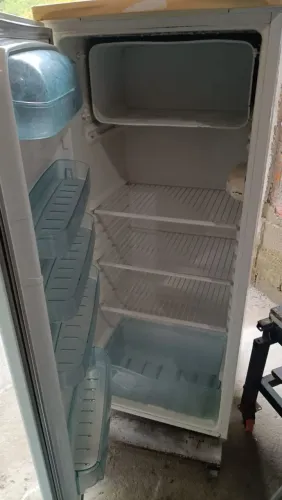 Geladeira eletrolux