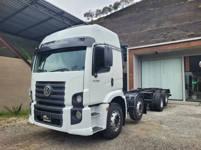 VW 24280 8x2 Bitruck Teto Alto V-Tronic