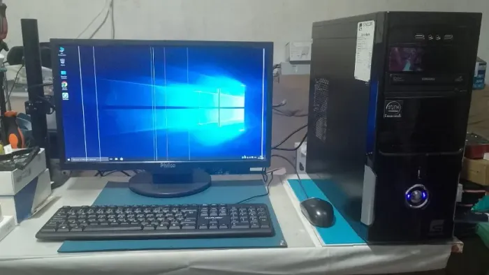 Computador completo: 4Gb de memória, 320Gb de armazenamento, Windows 10 Otimizado