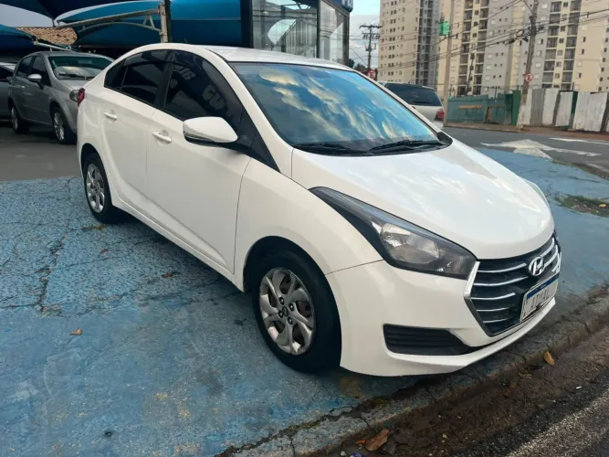 Hyundai HB20S C.plus/c.style1.0 Flex 12V Mec. 4P 2018