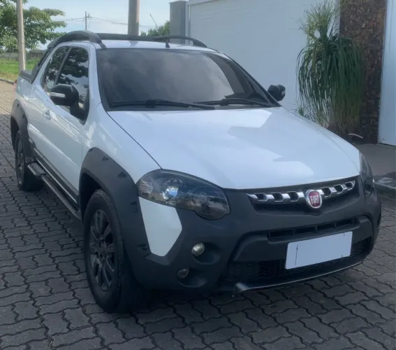 Fiat Strada Adventure1.8/ 1.8 Locker Flex CD 2020