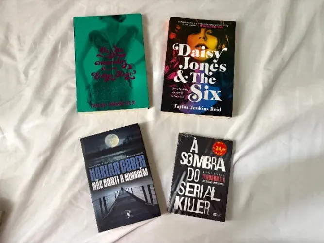 SEBO QUALQUER LIVRO/MANGÁ POR R$30