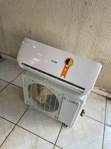 Ar condicionado Elgin 9000btus- SEMI NOVO