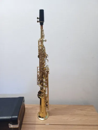 Saxofone Soprano Eagle SP502 Laqueado - Seminovo + Case + Brindes
