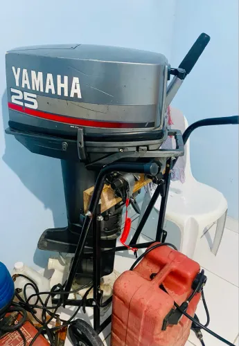 Motor de popa Yamaha 25 hp 