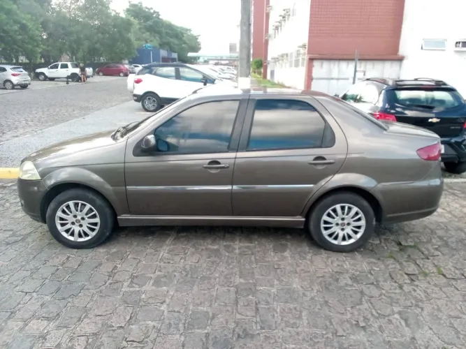 Fiat Siena EL 1.4 MPI Fire Flex 8V 4P 2012