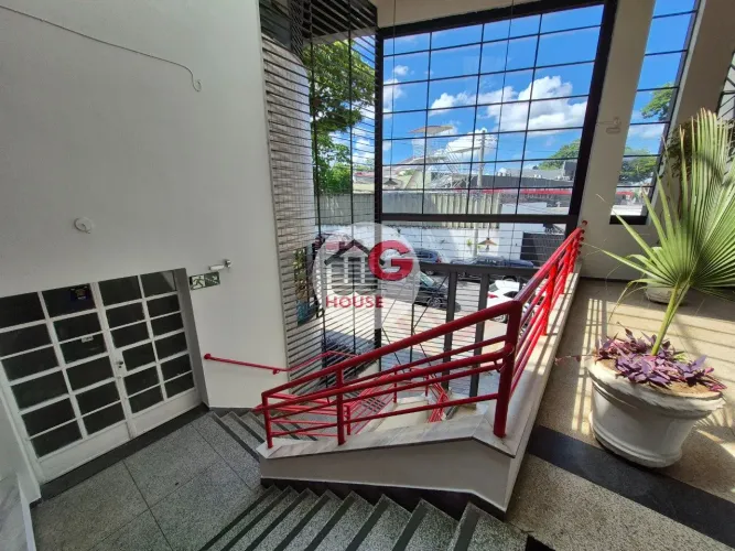 OPORTUNIDADE, LOJA EM GALERIA NA AVENIDA PRINCIPAL